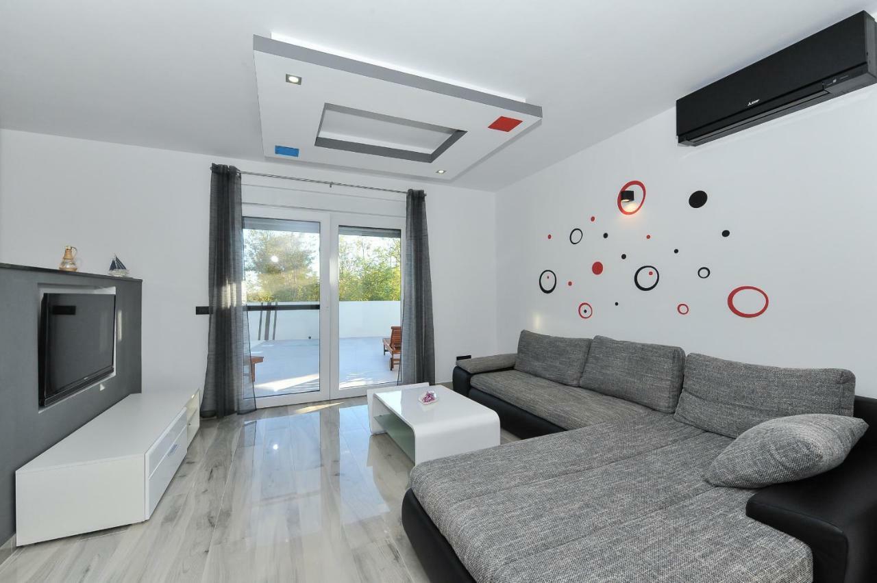Villa Lily Zadarvillas ปริฟลากา ภายนอก รูปภาพ